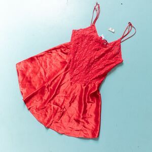 NWT Vintage Secret Treasures Red Lace Heart Slip Night Gown Chemise Size Large